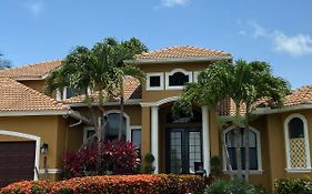 Villa Milan On Marco Island
